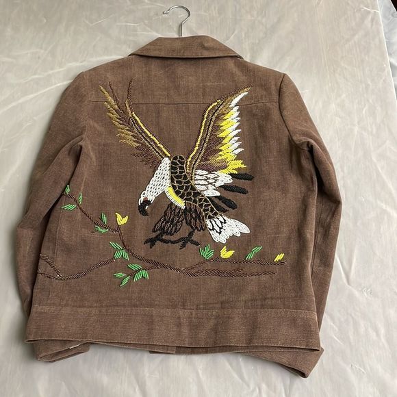 VINTAGE 1960s women's brown jacket with hand beaded golden eagle design size 8 - Picture 13 of 16